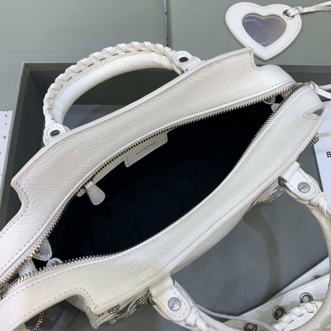 Balenciaga 700940210B Neo Cagole City Handbag in white Arena Lambskin