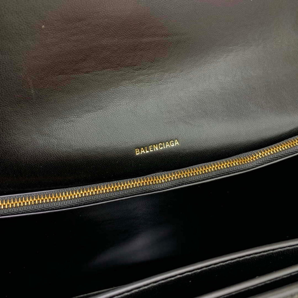 Balenciaga 716332210 Crush Large Chain Bag in Black crushed calfskin aged Gold
