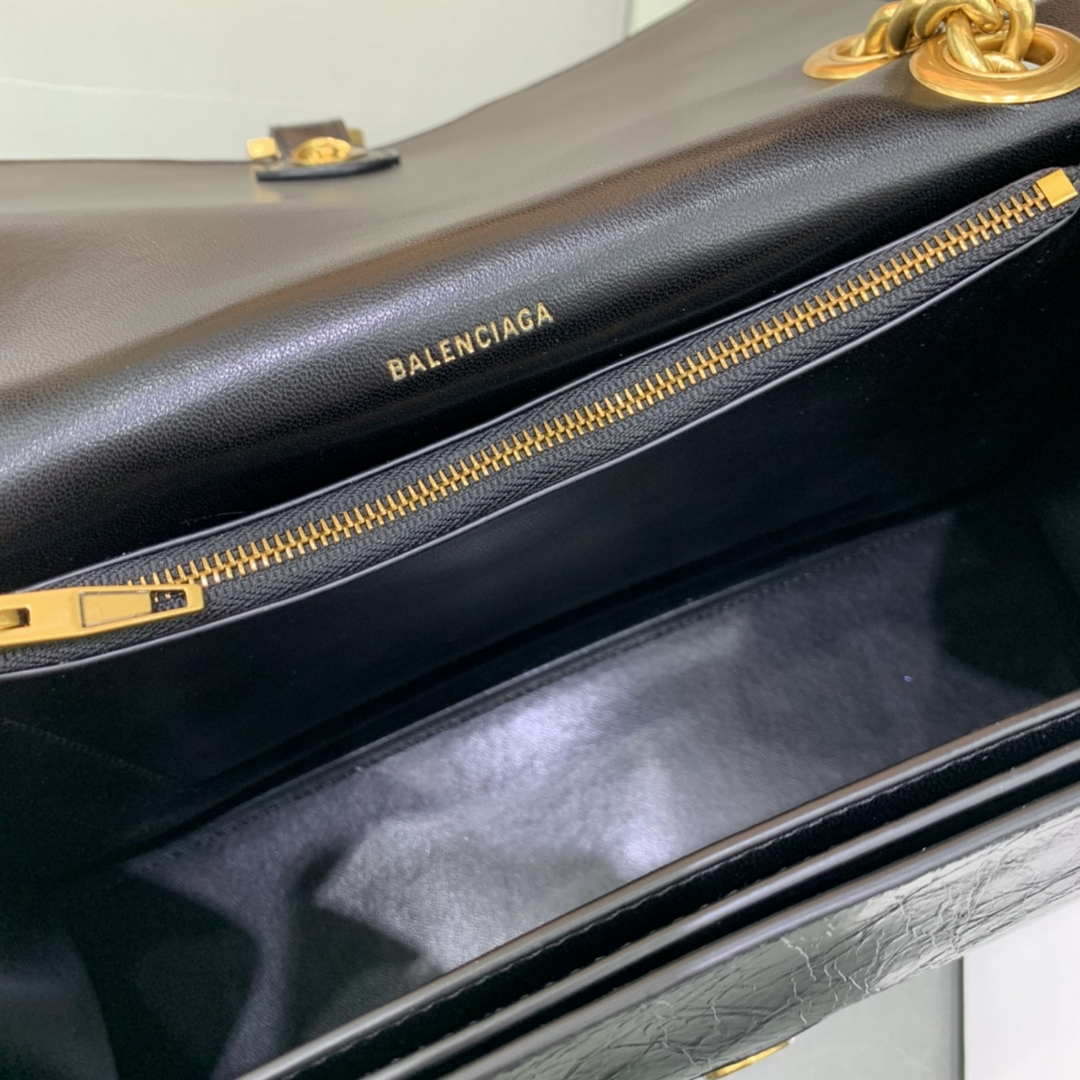 Balenciaga 716393210I Crush Medium Chain Bag in black crushed calfskin aged Gold