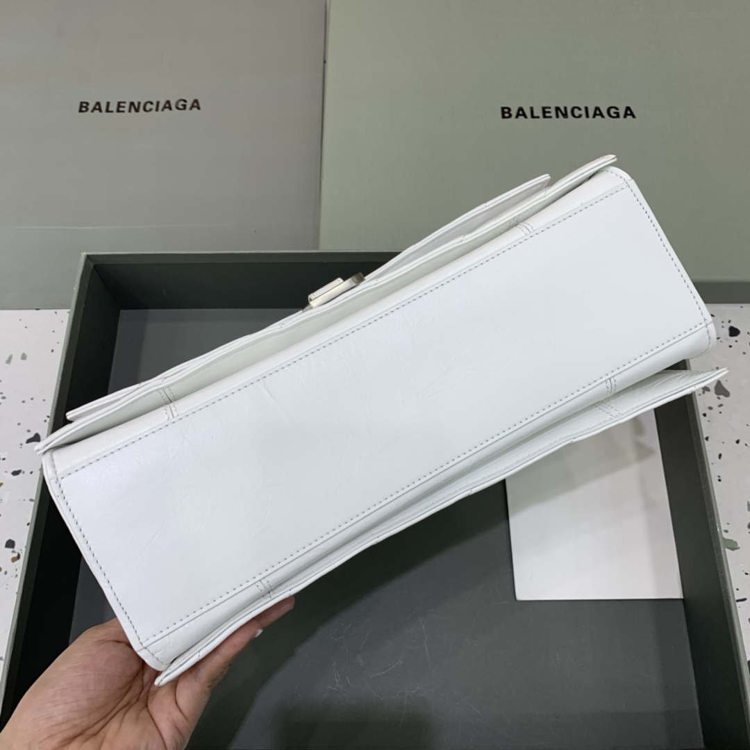 Balenciaga 716393210I Crush Medium Chain Bag in White crushed calfskin aged Silver