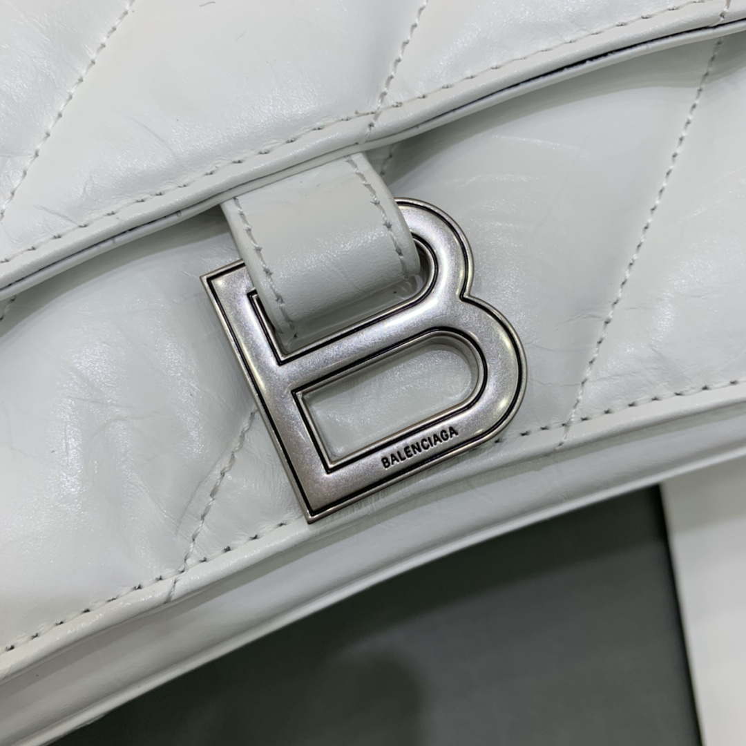 Balenciaga 716393210I Crush Medium Chain Bag in White crushed calfskin aged Silver