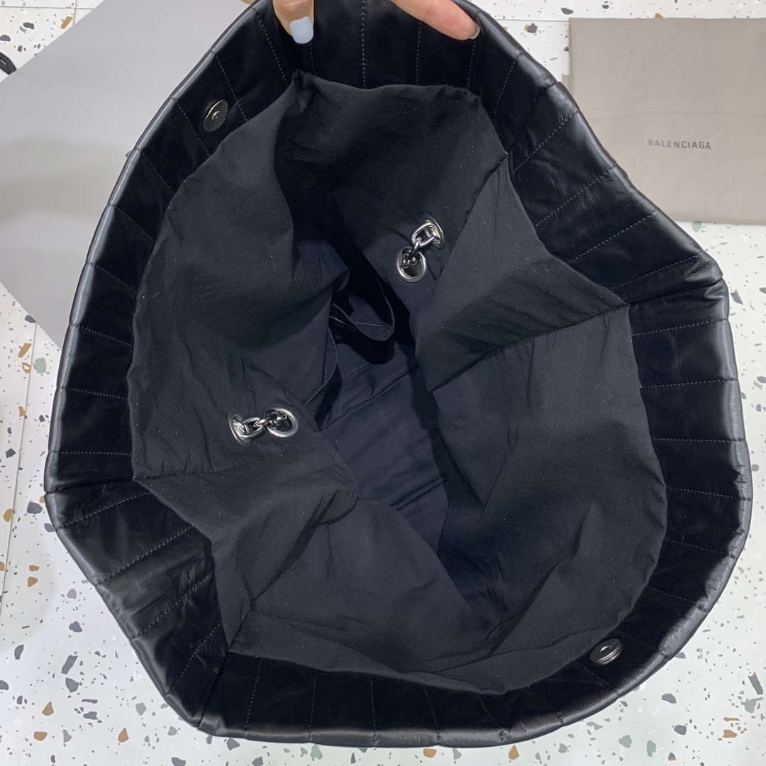 Balenciaga 7816722 Women's Monaco Large Bag Quilted in Black