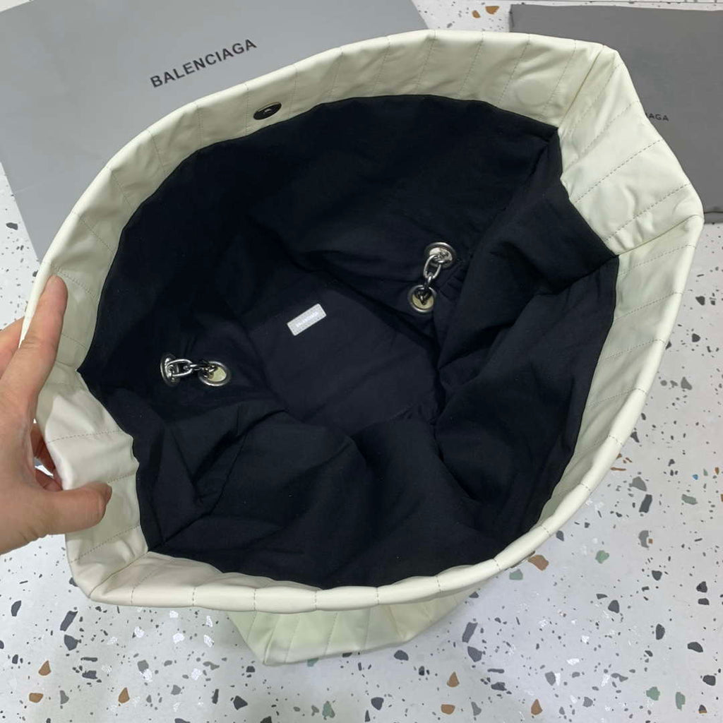 Balenciaga 7816722 Women's Monaco Large Bag Quilted in White