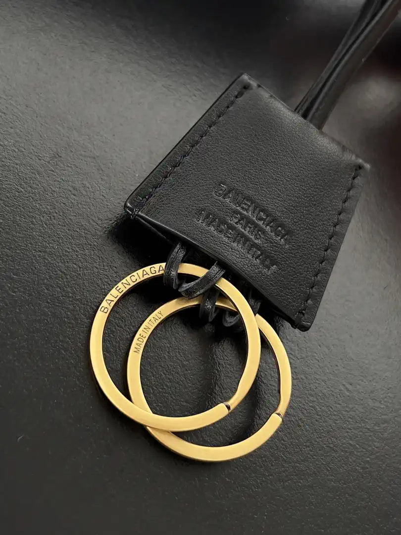 Balenciaga 7897442 Rodeo Handbag Large in Black smooth calfskin aged-Gold