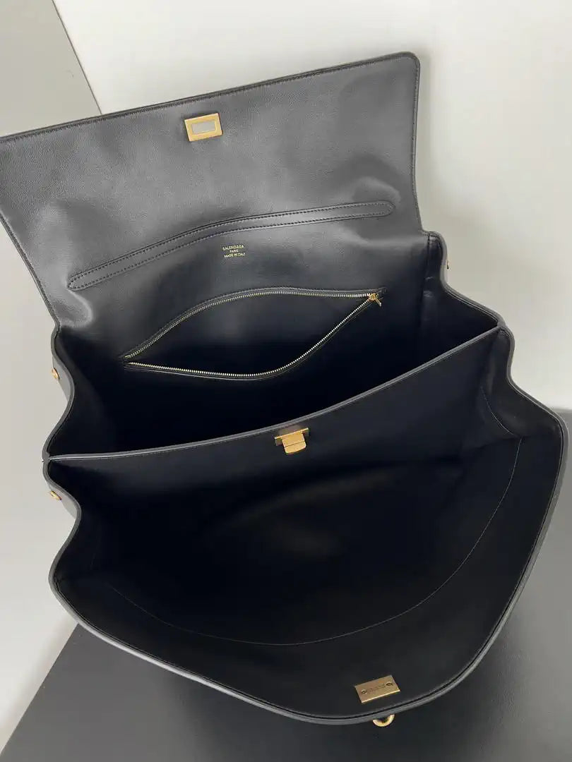Balenciaga 7897442 Rodeo Handbag Large in Black smooth calfskin aged-Gold
