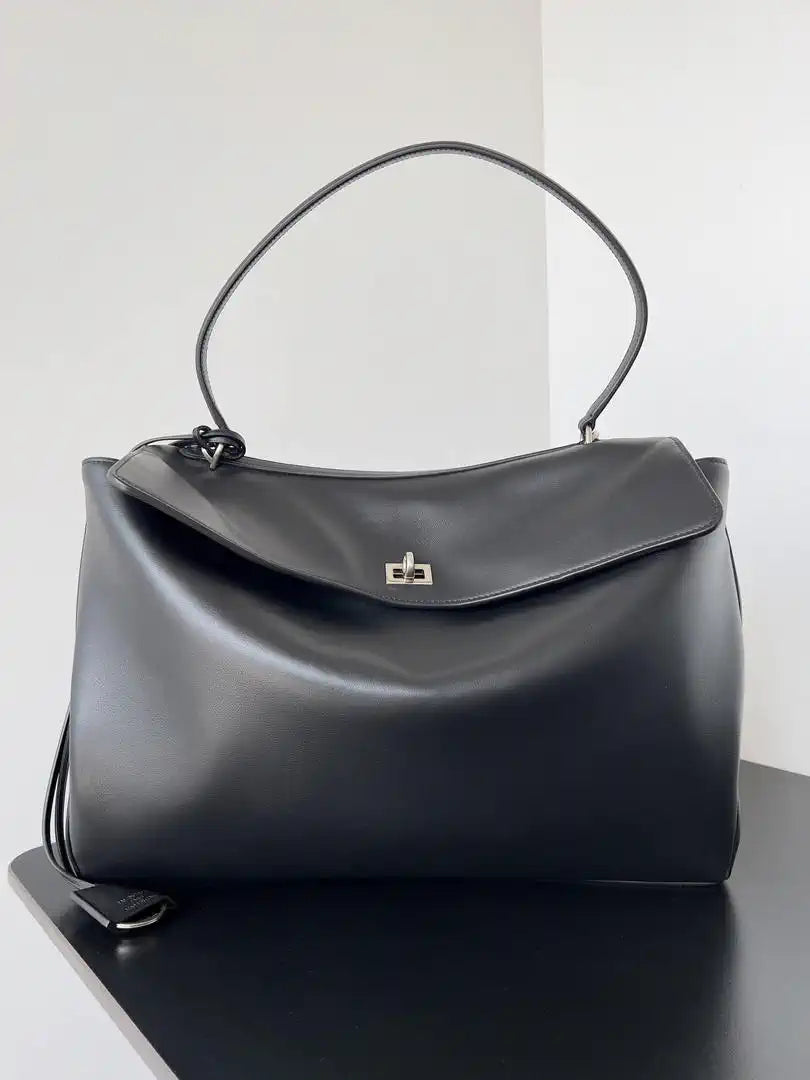 Balenciaga 7897442 Rodeo Handbag Large in Black smooth calfskin aged-Silver