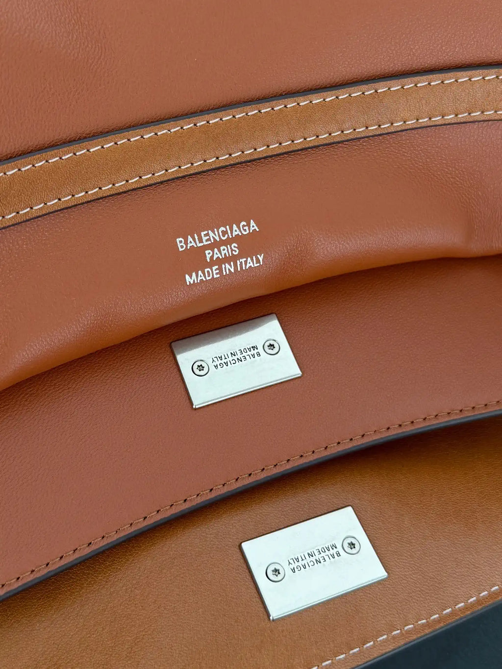 Balenciaga 7897442 Rodeo Handbag Large in Gold Brown smooth calfskin aged-Silver