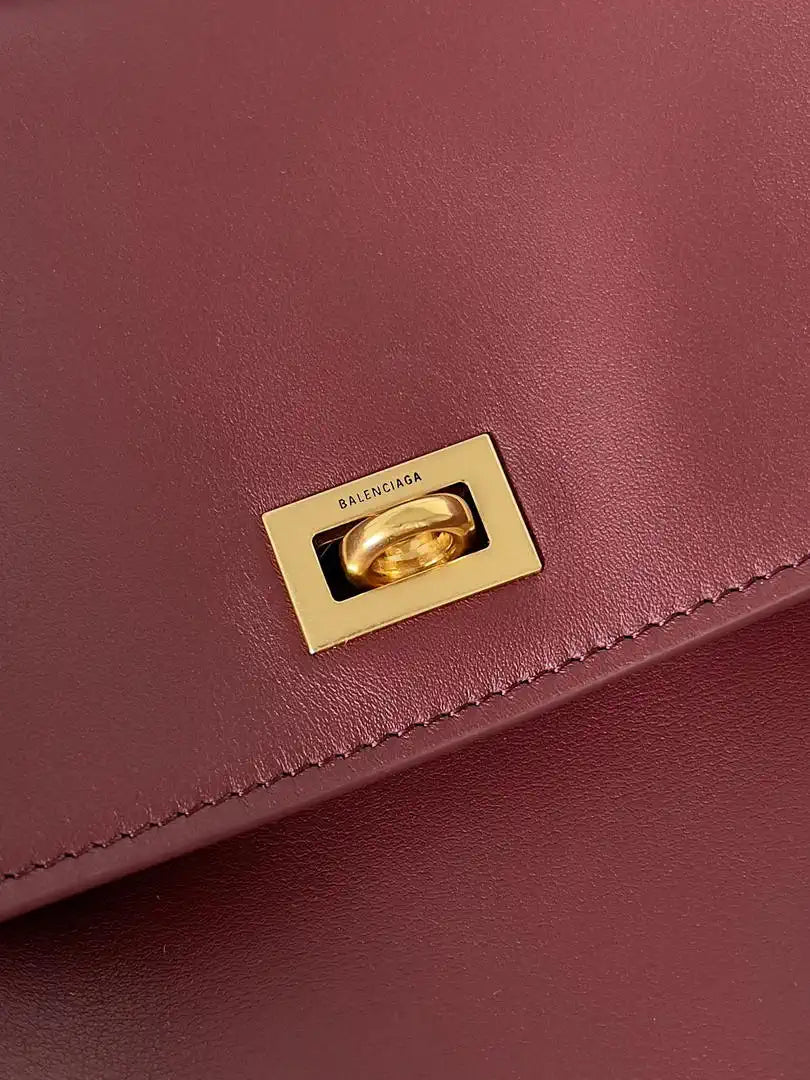 Balenciaga 7897442 Rodeo Handbag Large in Red smooth calfskin aged-Gold