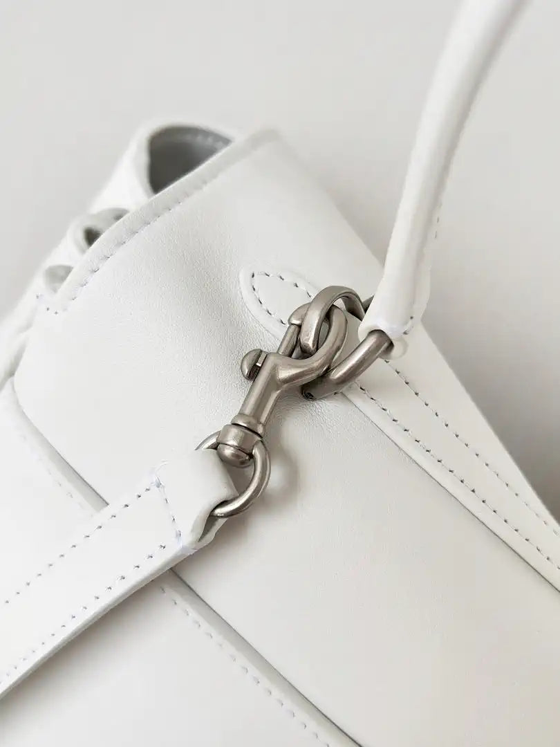 Balenciaga 7897442 Rodeo Handbag Large in White smooth calfskin aged-Silver