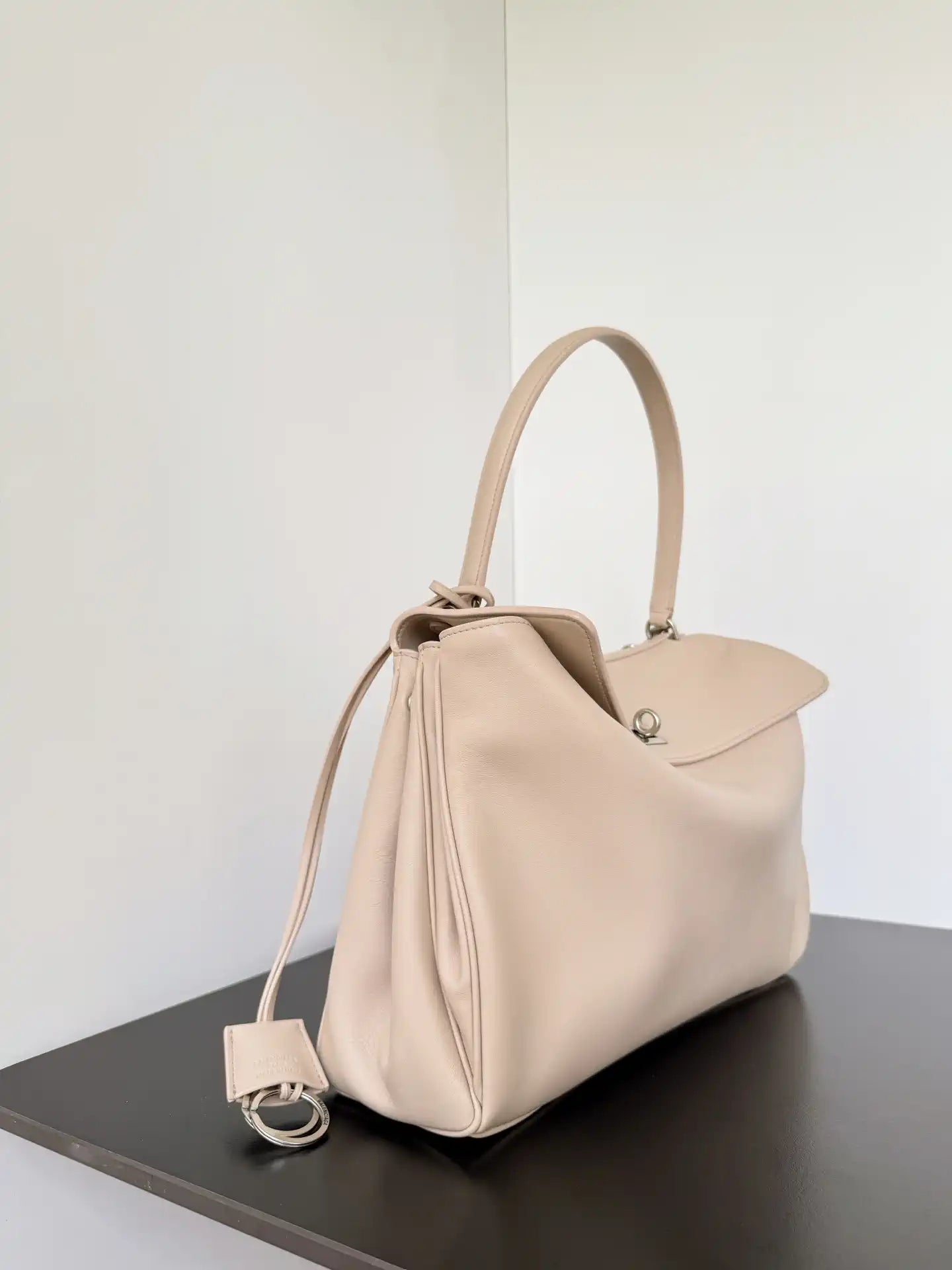 Balenciaga 7897722 Rodeo Handbag Medium in Beige smooth calfskin aged-Silver