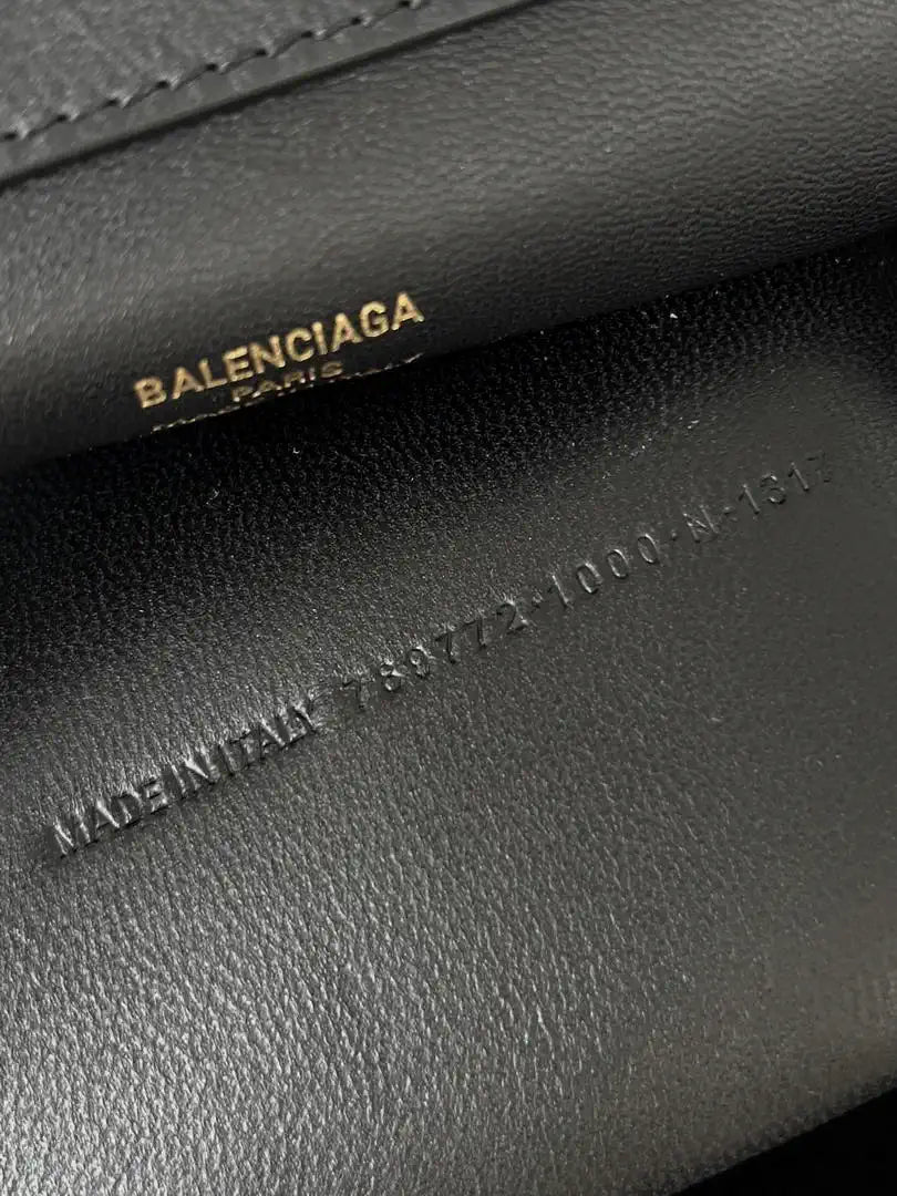 Balenciaga 7897722 Rodeo Handbag Medium in black smooth calfskin aged-gold hardware