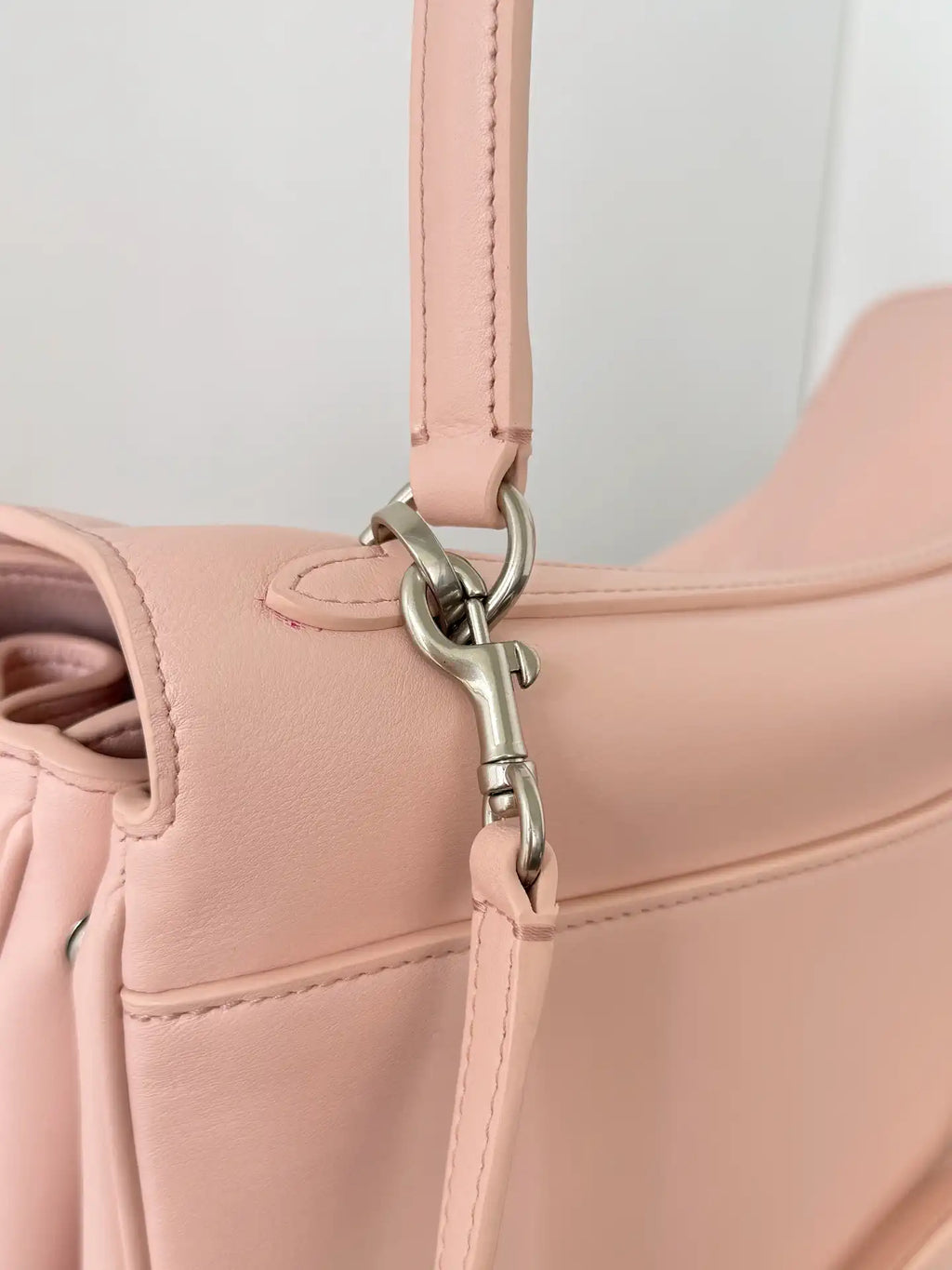 Balenciaga 7897722 Rodeo Handbag Medium in Pink smooth calfskin aged-Silver