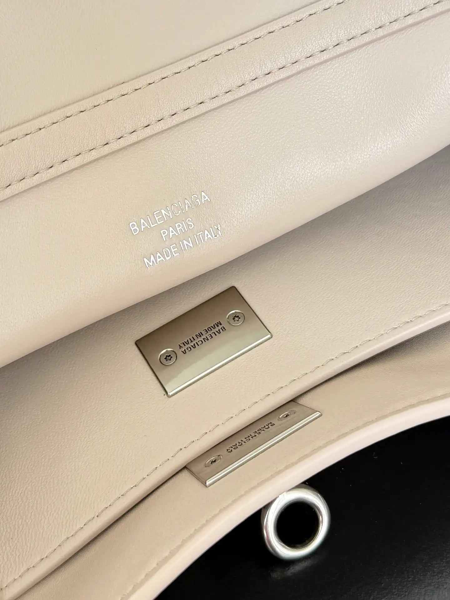 Balenciaga 7897792 Rodeo Handbag Small in Beige smooth calfskin  aged-Silver