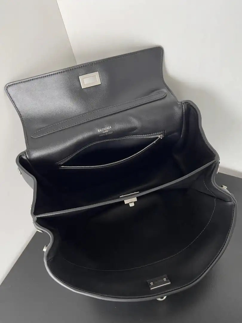 Balenciaga 7897792 Rodeo Handbag Small in black smooth calfskin  aged-Silver