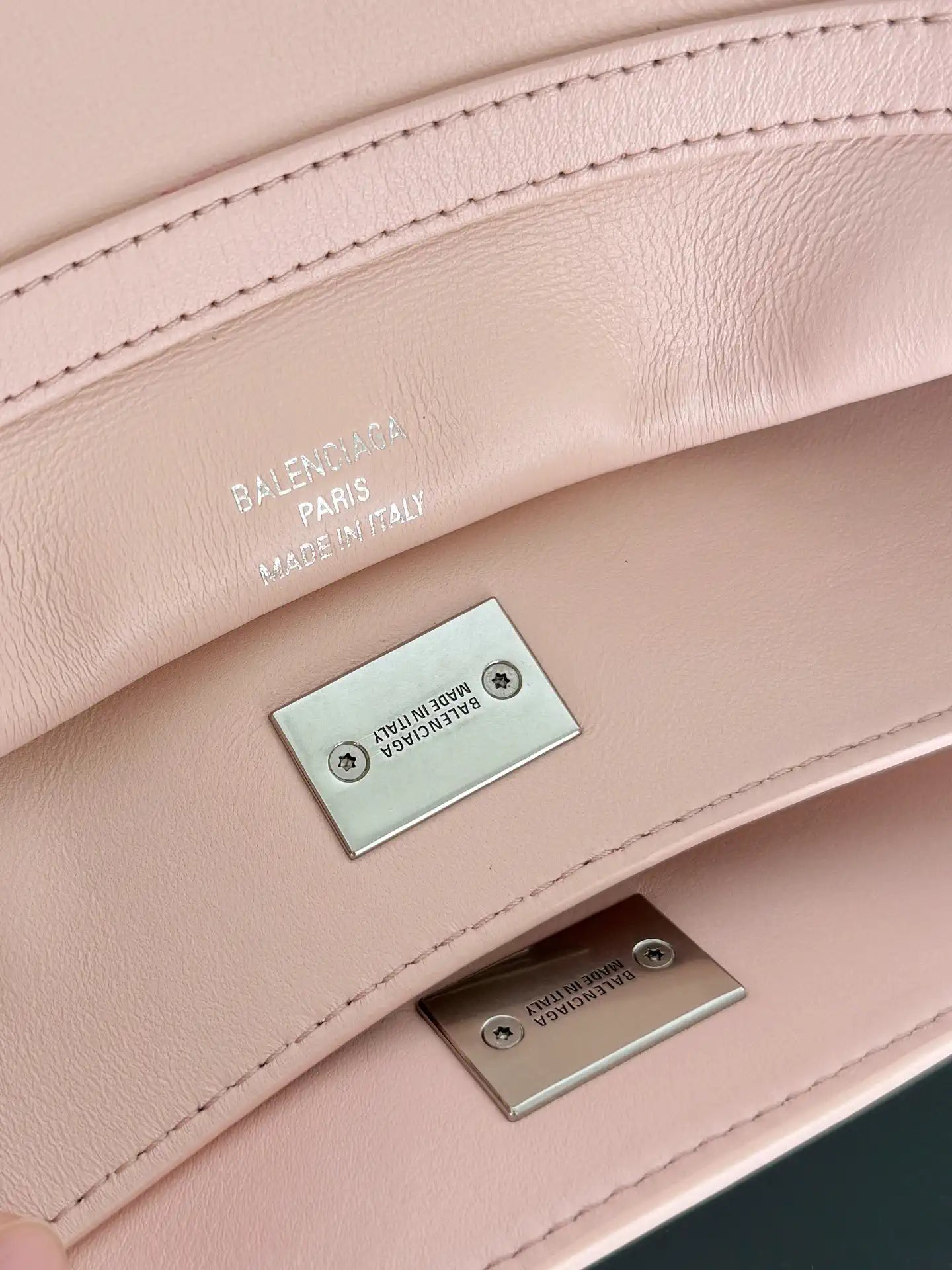 Balenciaga 7897792 Rodeo Handbag Small in Pink smooth calfskin  aged-Silver