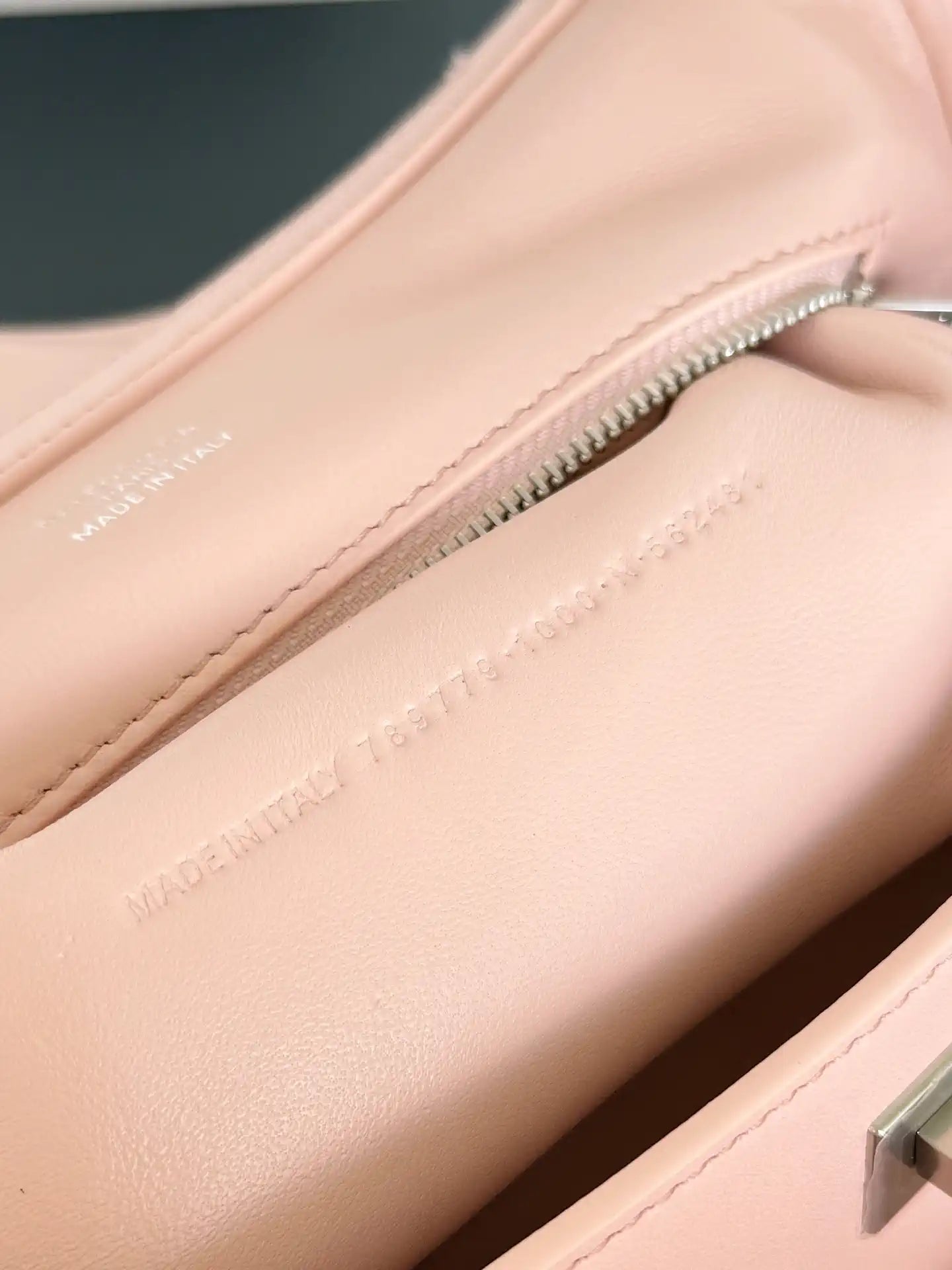 Balenciaga 7897792 Rodeo Handbag Small in Pink smooth calfskin  aged-Silver