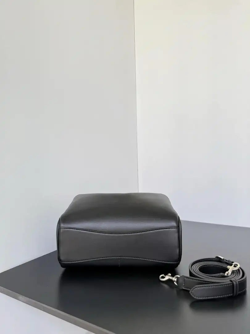 Balenciaga 7954562 Rodeo Handbag Mini in black smooth calfskin aged-Silver hardware