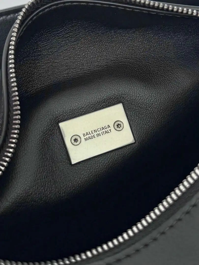 Balenciaga 7954562 Rodeo Handbag Mini in black smooth calfskin aged-Silver hardware