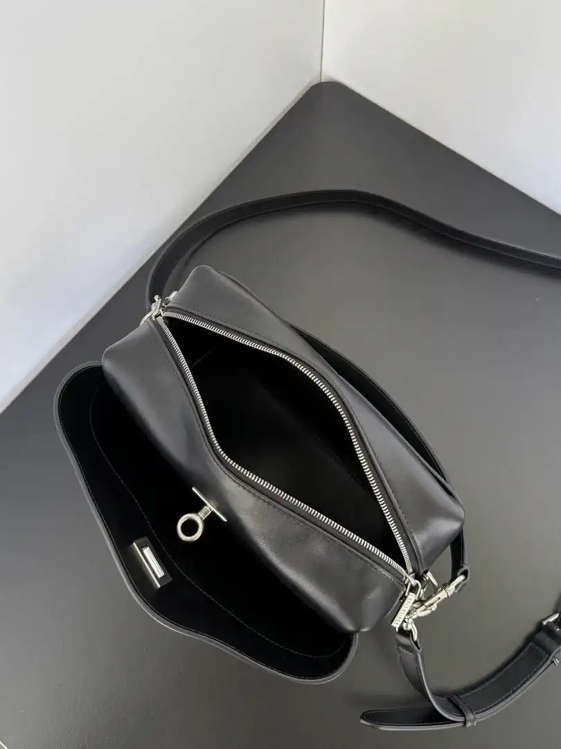 Balenciaga 7954562 Rodeo Handbag Mini in black smooth calfskin aged-Silver hardware