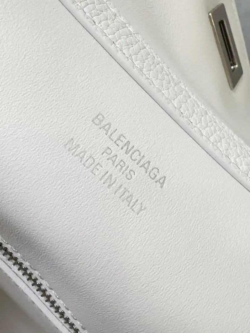 Balenciaga 7954562 Rodeo Handbag Mini in White Lychee pattern calfskin aged-Silver