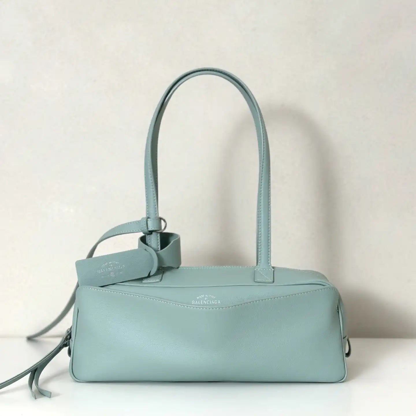 Balenciaga 8264252 Carrie Bowling Bag in Blue calfskin aged-gold hardware