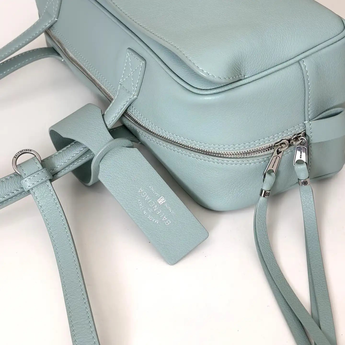 Balenciaga 8264252 Carrie Bowling Bag in Blue calfskin aged-gold hardware
