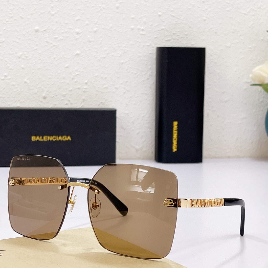 Balenciaga 628247 Dynasty Cat Sunglasses Weekend Butterfly Sunglasses B990157 - Default Title - View 1