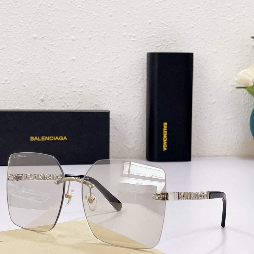 Balenciaga 628247 Dynasty Cat Sunglasses Weekend Butterfly Sunglasses B990159 - Default Title - View 1