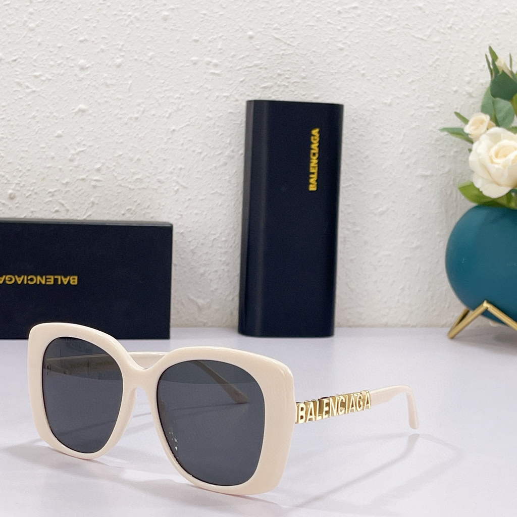 Balenciaga 628247 Dynasty Cat Sunglasses Weekend Butterfly Sunglasses B990163 - Default Title - View 1
