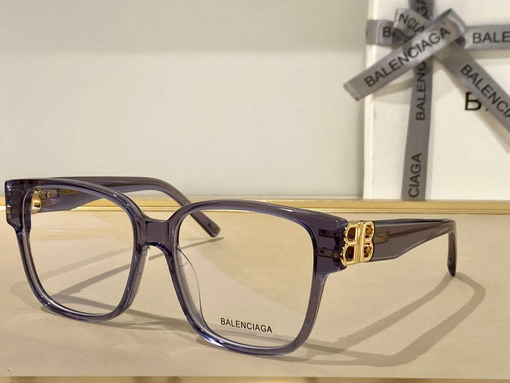 Balenciaga 628247 Dynasty Cat Sunglasses Weekend Butterfly Sunglasses B990175 - Default Title - View 1