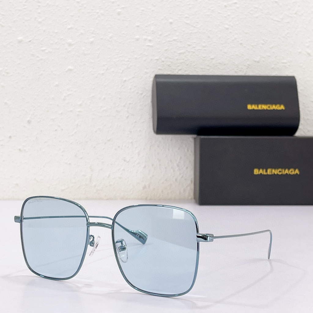 Balenciaga 628247 Dynasty Cat Sunglasses Weekend Butterfly Sunglasses B990183 - Default Title - View 1