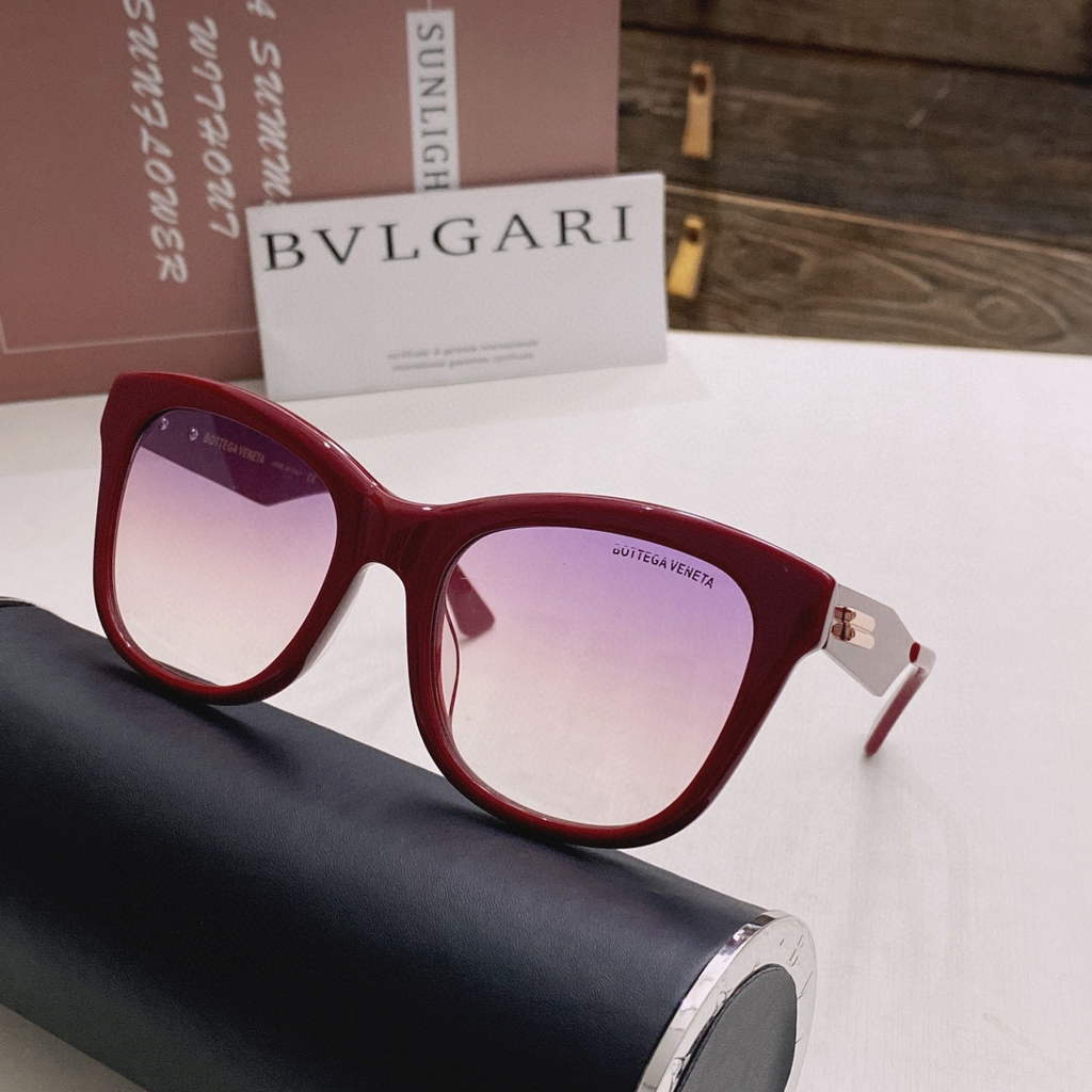 Balenciaga 628247 Dynasty Cat Sunglasses Weekend Butterfly Sunglasses B990204 - Default Title - View 1
