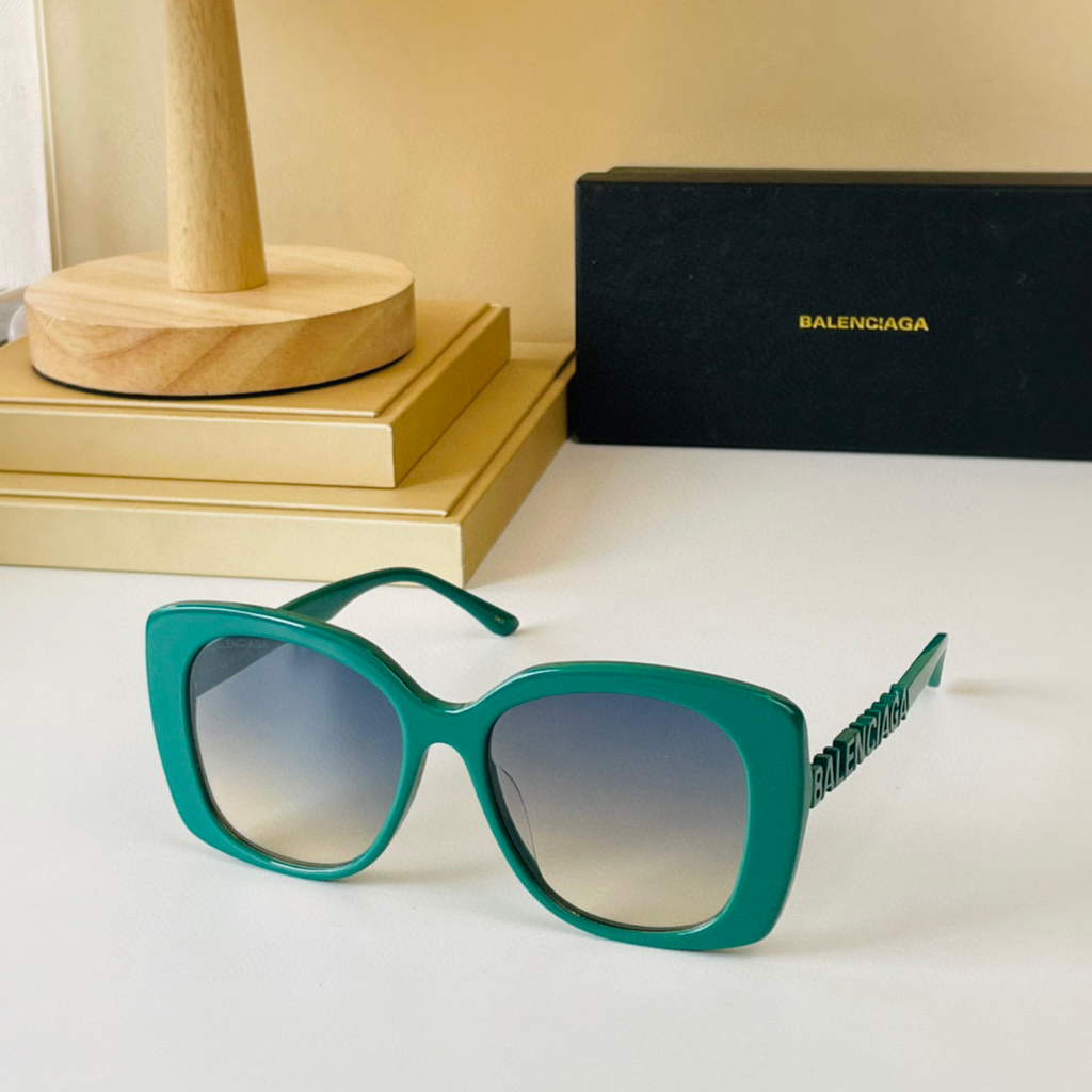 Balenciaga 628247 Dynasty Cat Sunglasses Weekend Butterfly Sunglasses B990229