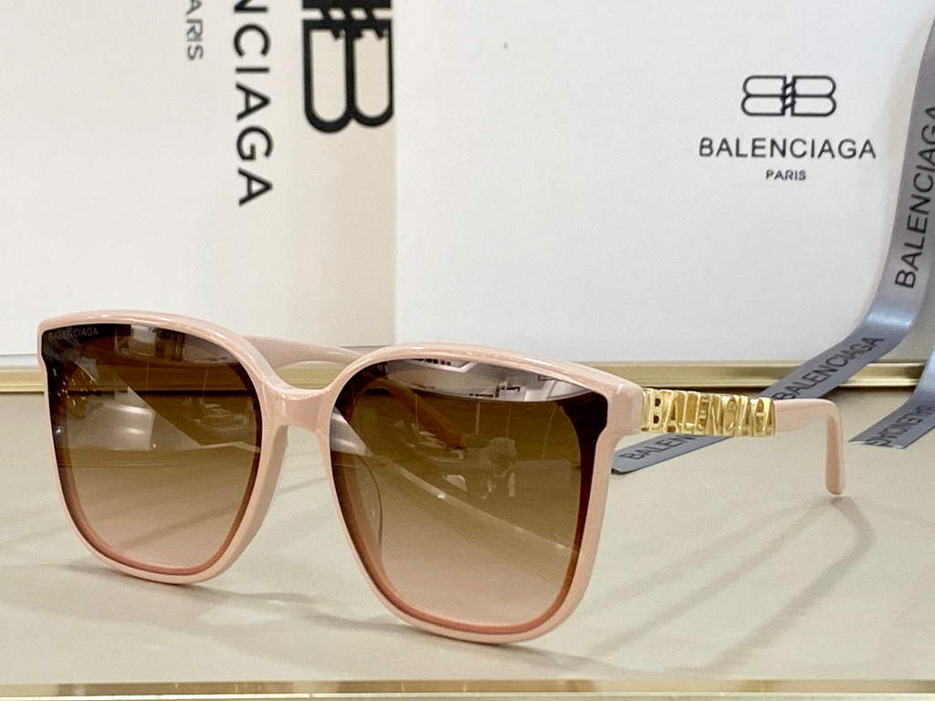 Balenciaga 628247 Dynasty Cat Sunglasses Weekend Butterfly Sunglasses B990236 - Default Title - View 1