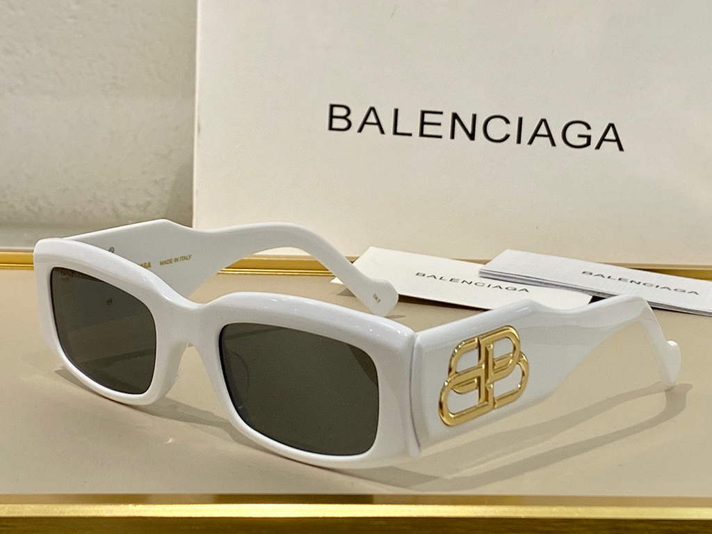 Balenciaga 628247 Dynasty Cat Sunglasses Weekend Butterfly Sunglasses B990247