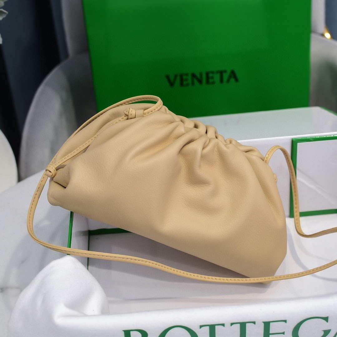Bottega Veneta 585852 BV Mini Pouch Apricot Bag