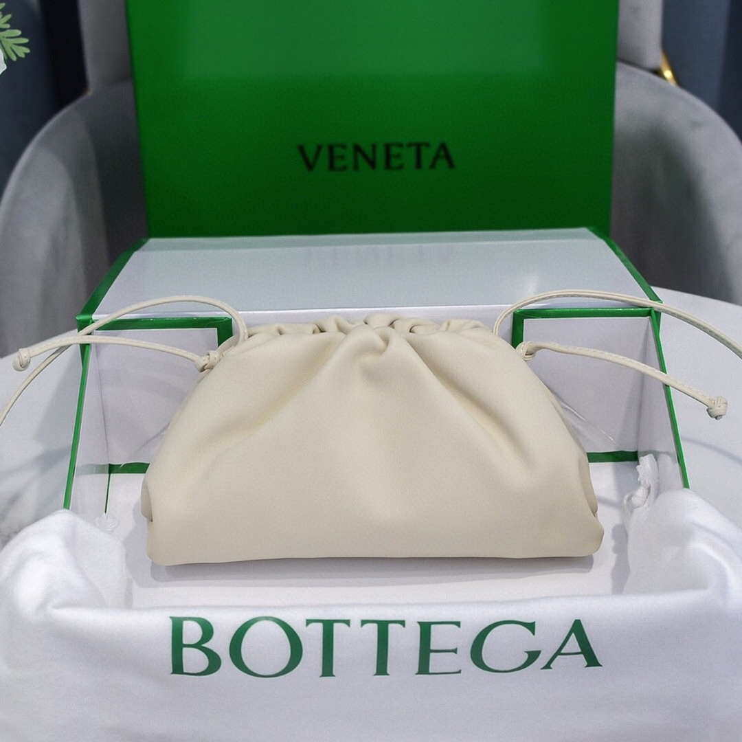 Bottega Veneta 585852 BV Mini Pouch Beige Bag - Default Title - View 1