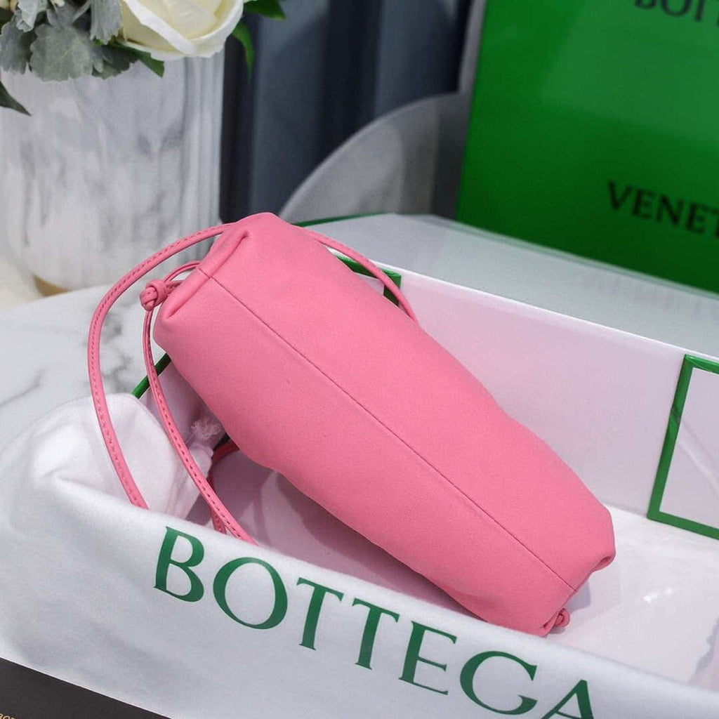 Bottega Veneta 585852 BV Mini Pouch Pink Bag
