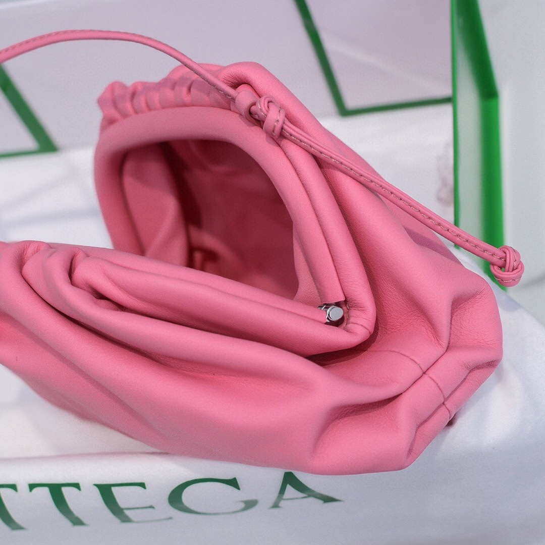 Bottega Veneta 585852 BV Mini Pouch Pink Bag