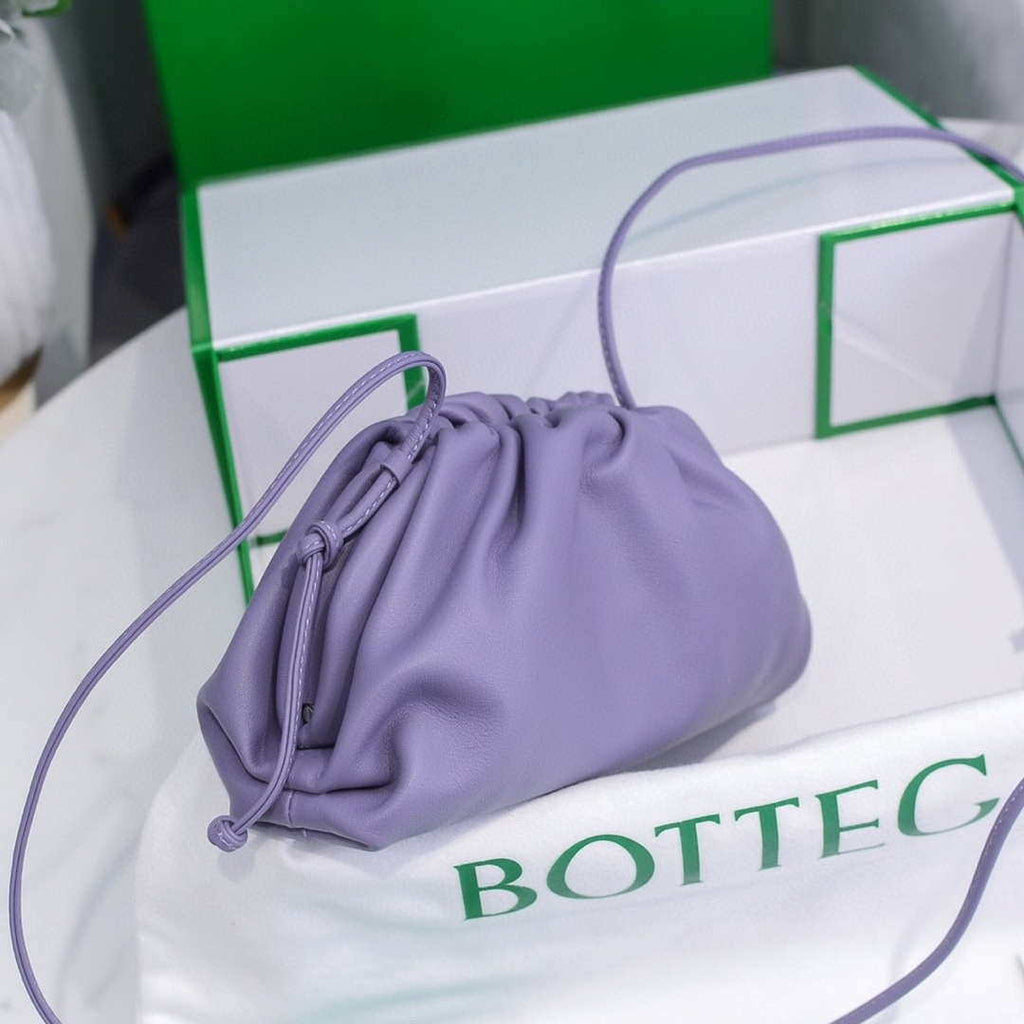 Bottega Veneta 585852 BV Mini Pouch Purple Bag