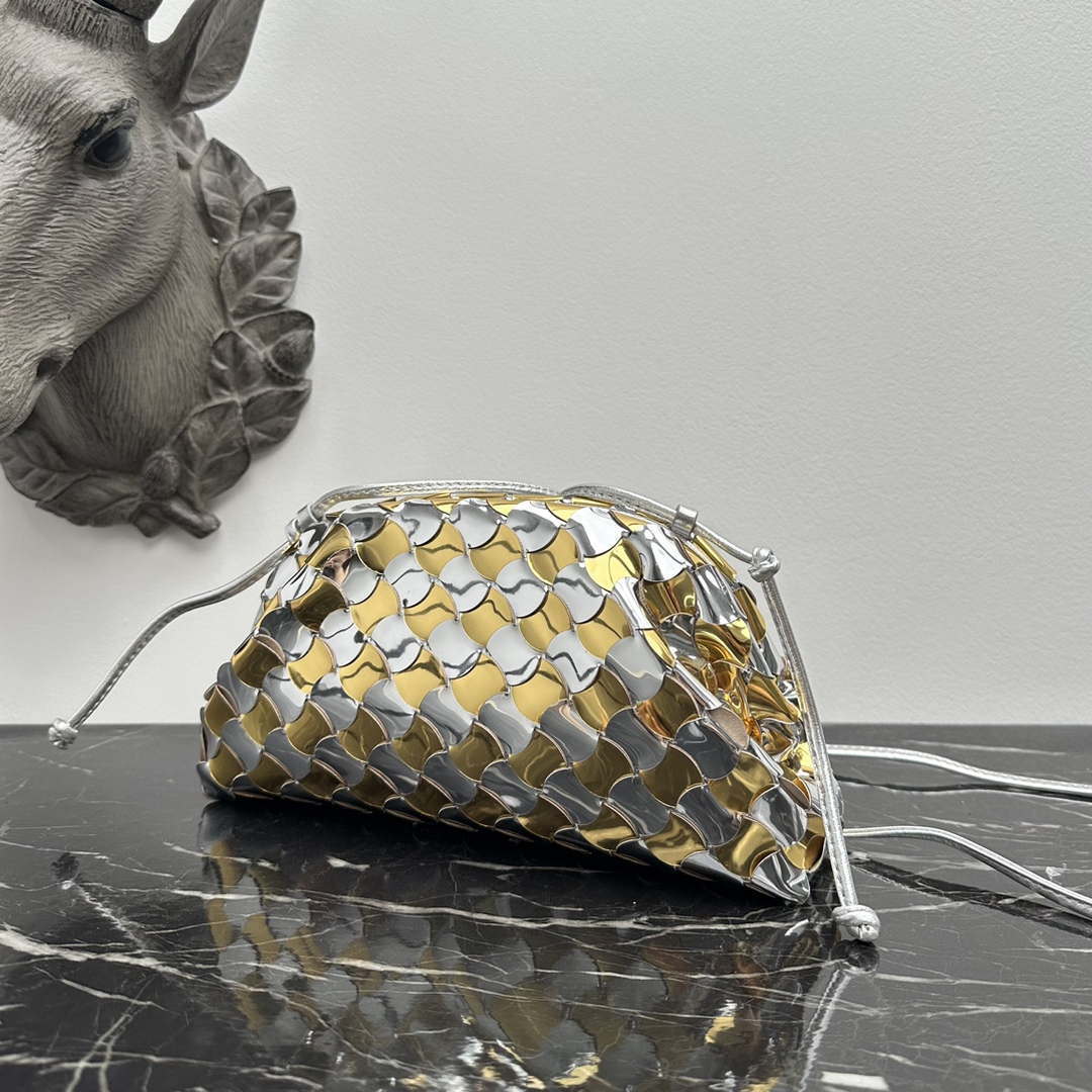 Bottega Veneta BV 585852 Mini Pouch Silver gold Bag