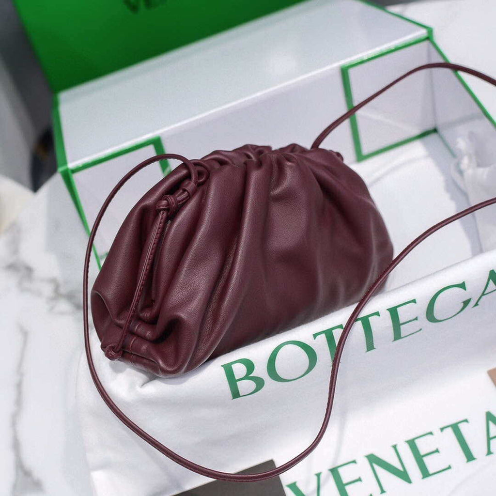Bottega Veneta 585852 BV Mini Pouch Wine Red Bag