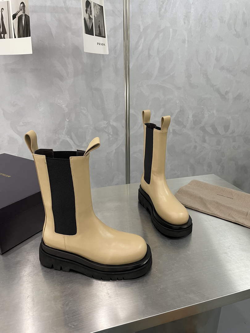 Bottega Veneta 630297VBS501445 BV Women Tire Chelsea Boot 192800