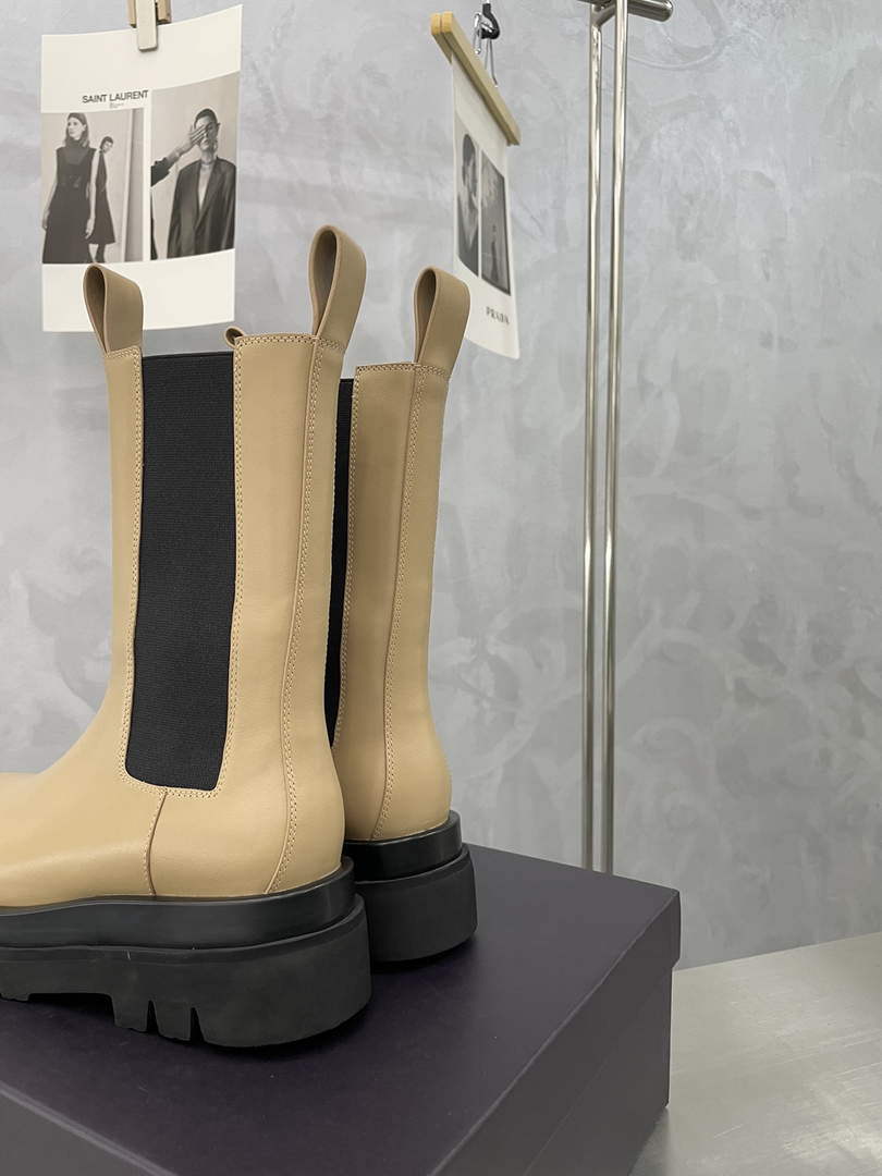 Bottega Veneta 630297VBS501445 BV Women Tire Chelsea Boot 192800