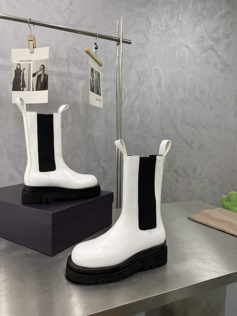 Bottega Veneta 630297VBS501445 BV Women Tire Chelsea Boot 192801 - 35 - View 1