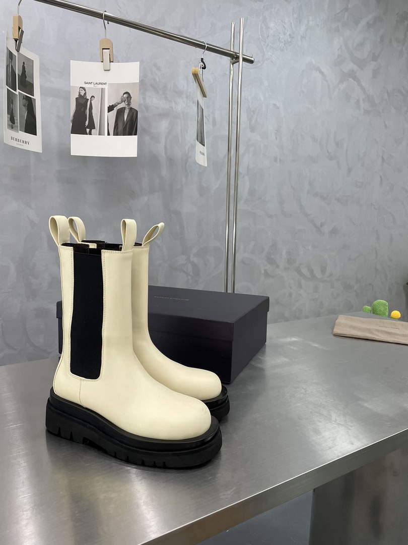 Bottega Veneta 630297VBS501445 BV Women Tire Chelsea Boot 192803