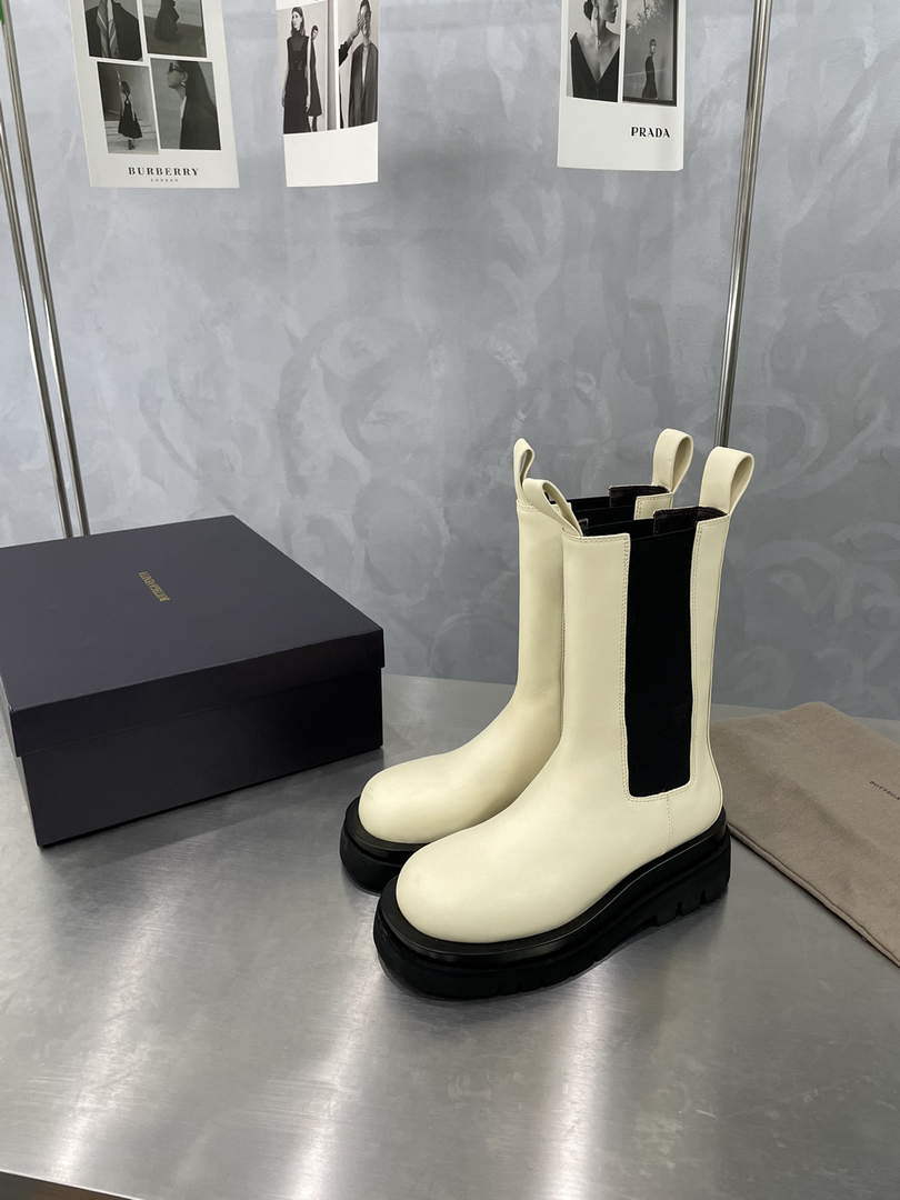 Bottega Veneta 630297VBS501445 BV Women Tire Chelsea Boot 192803