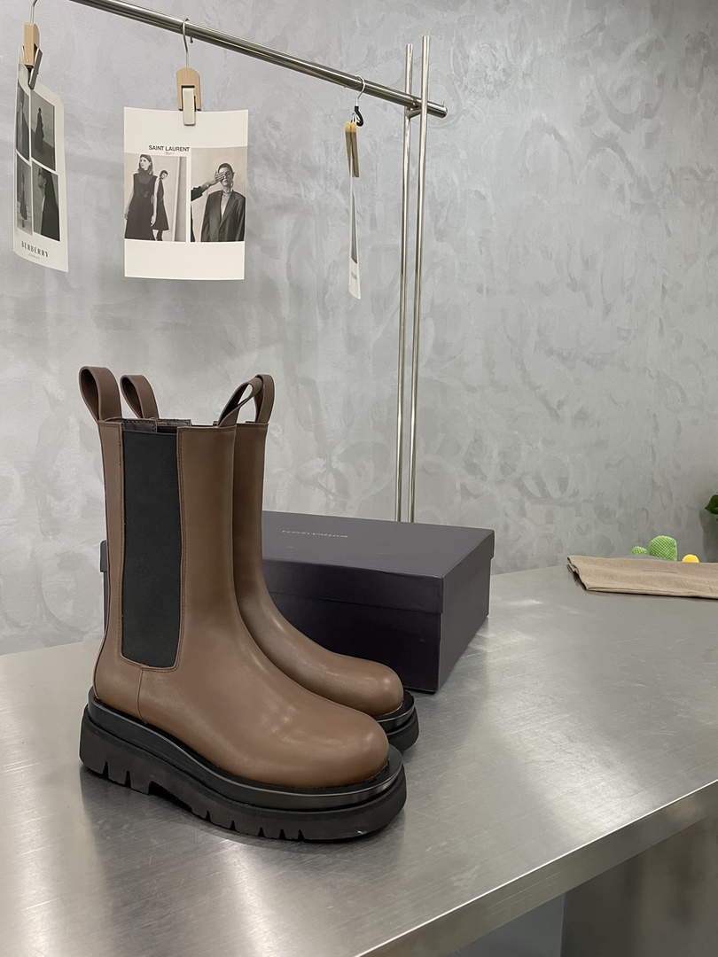 Bottega Veneta 630297VBS501445 BV Women Tire Chelsea Boot 192804