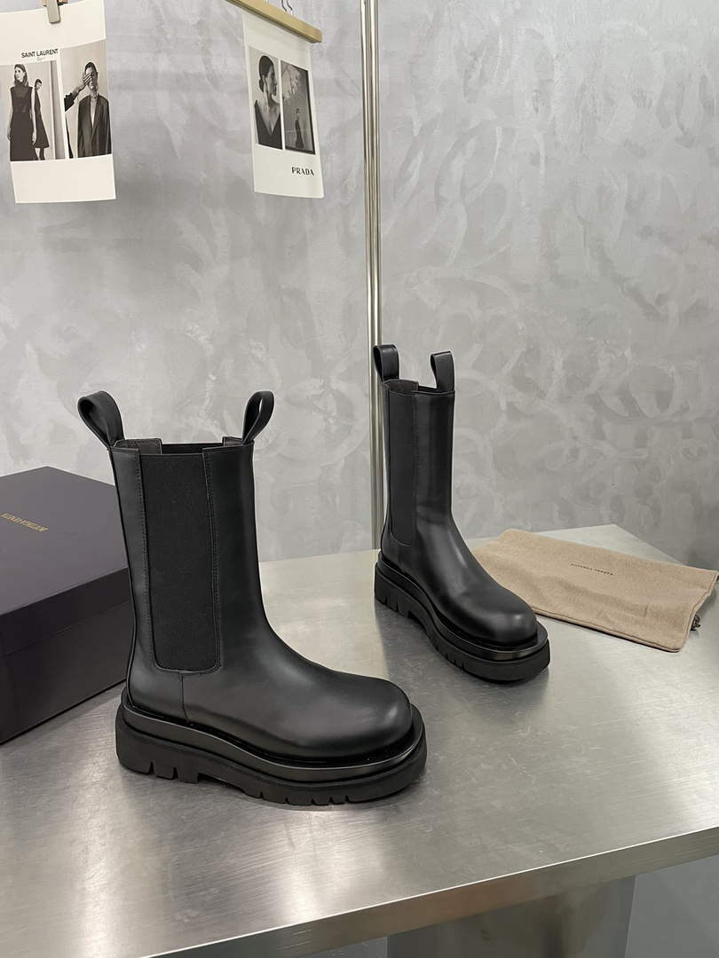 Bottega Veneta 630297VBS501445 BV Women Tire Chelsea Boot 192805
