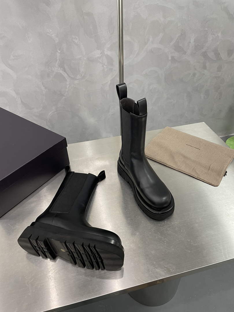 Bottega Veneta 630297VBS501445 BV Women Tire Chelsea Boot 192805